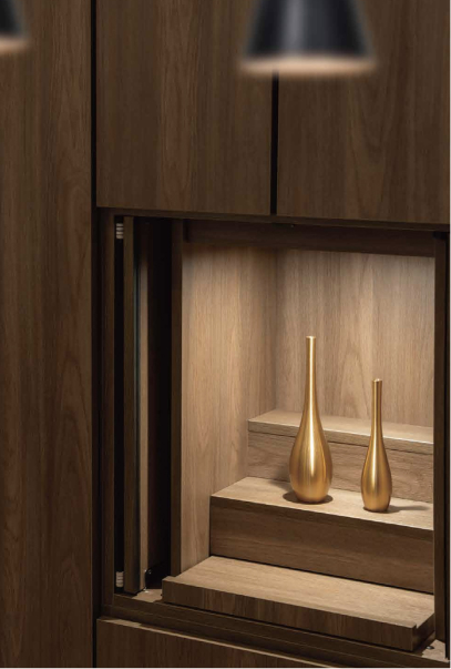 CUUMAのシステム収納家具