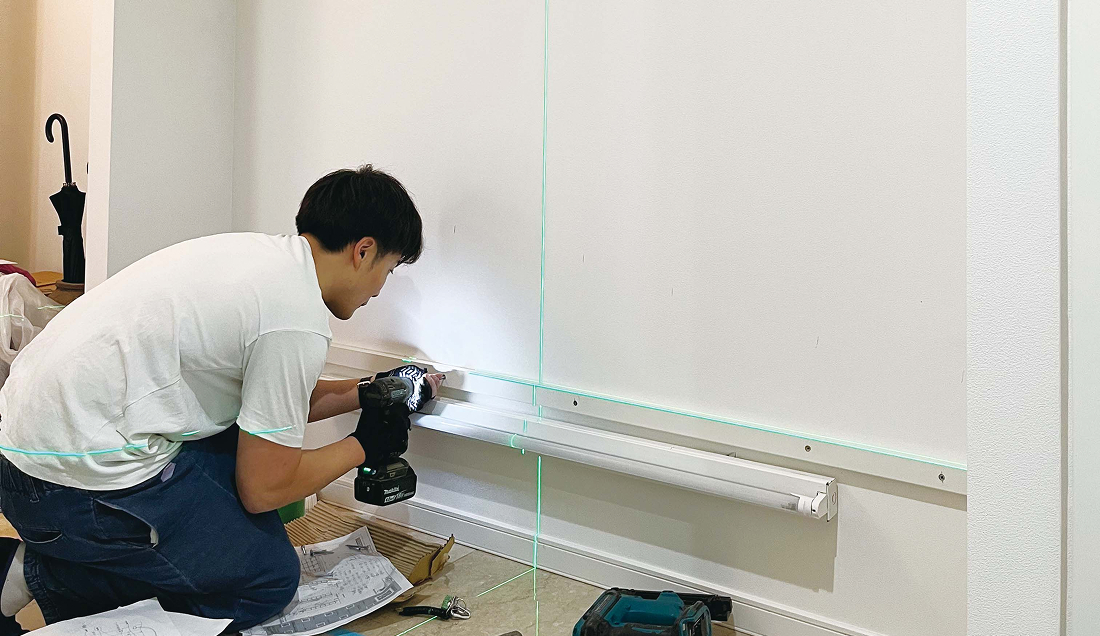 専門スタッフによる取り付け工事の様子