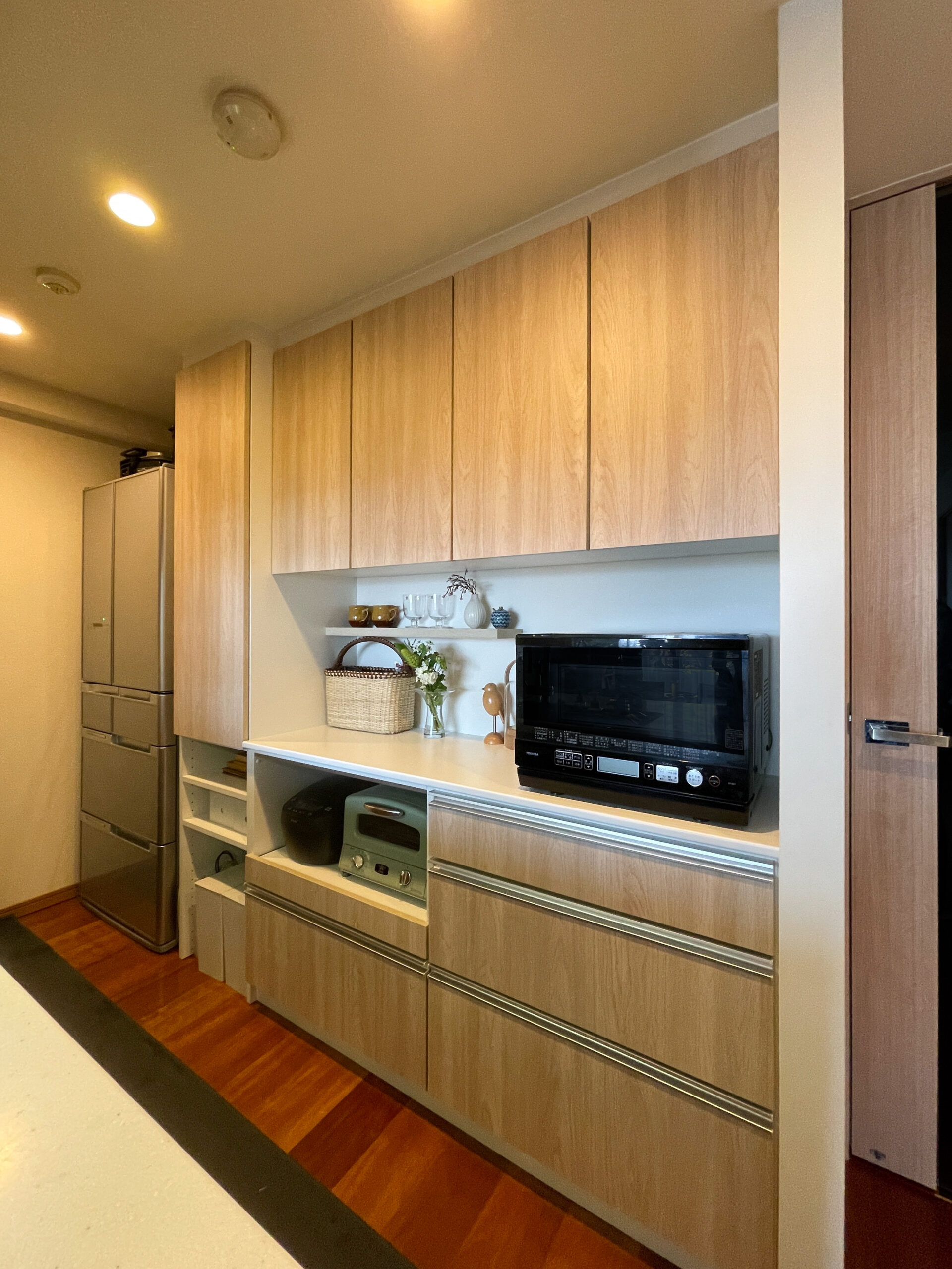 25 カップボード