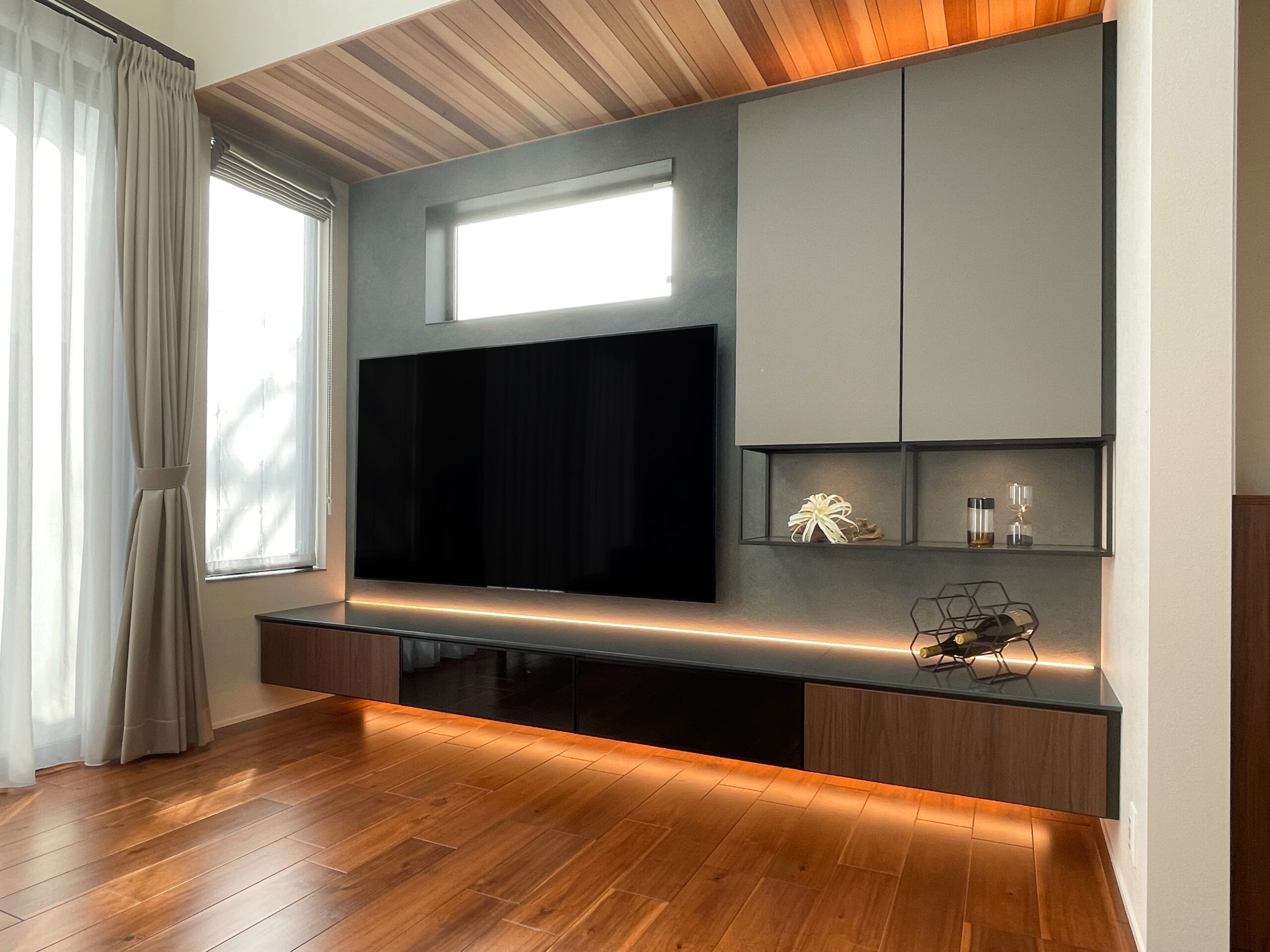 8 リビングボード