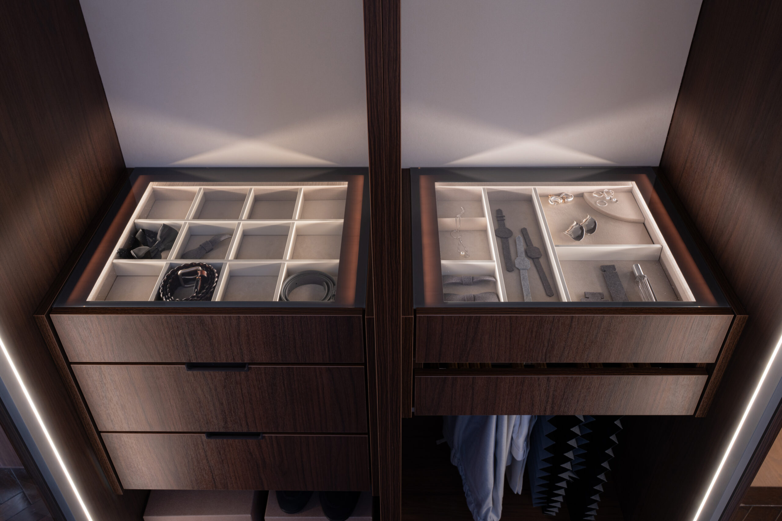 コレクションディバイダー