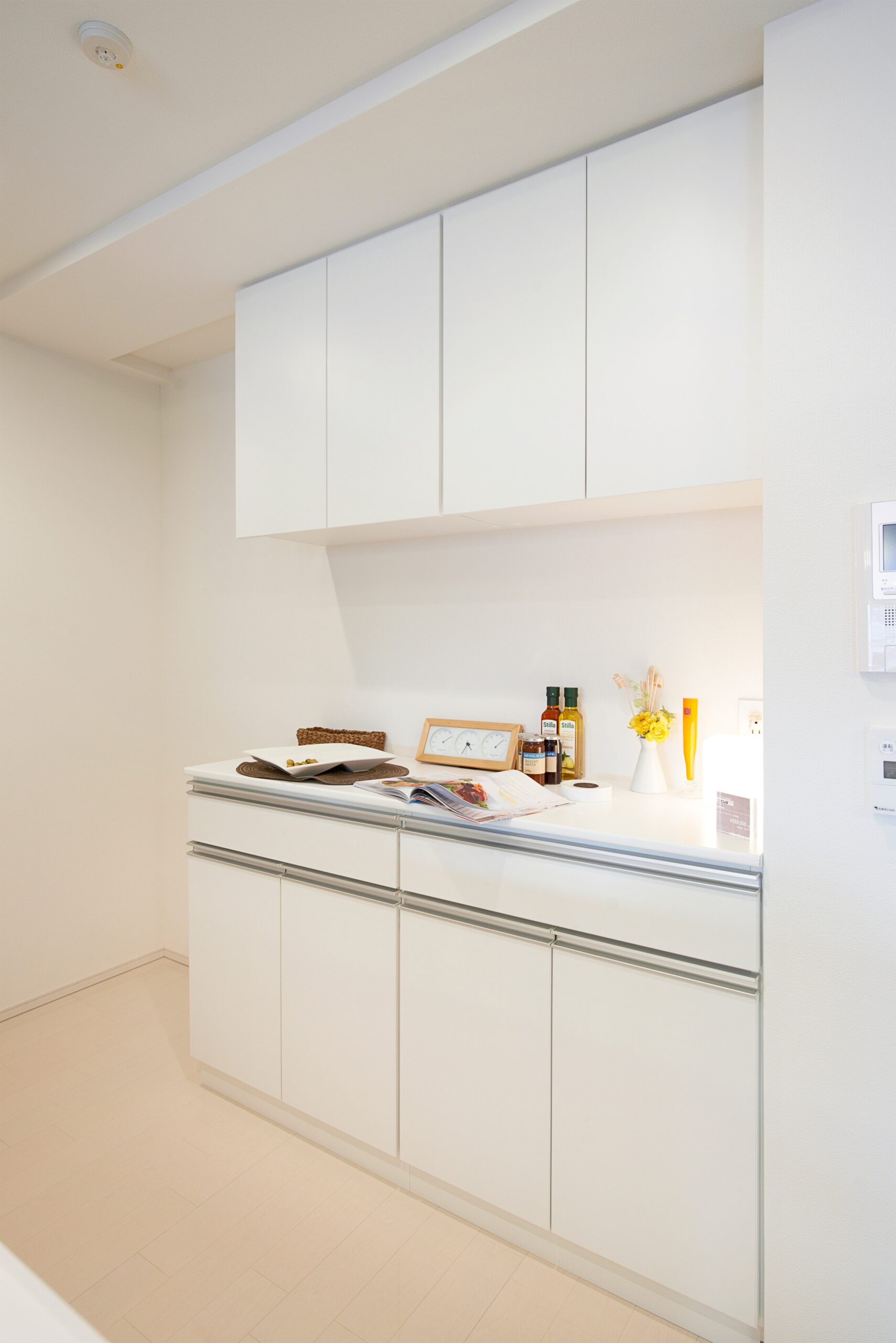 23 カップボード