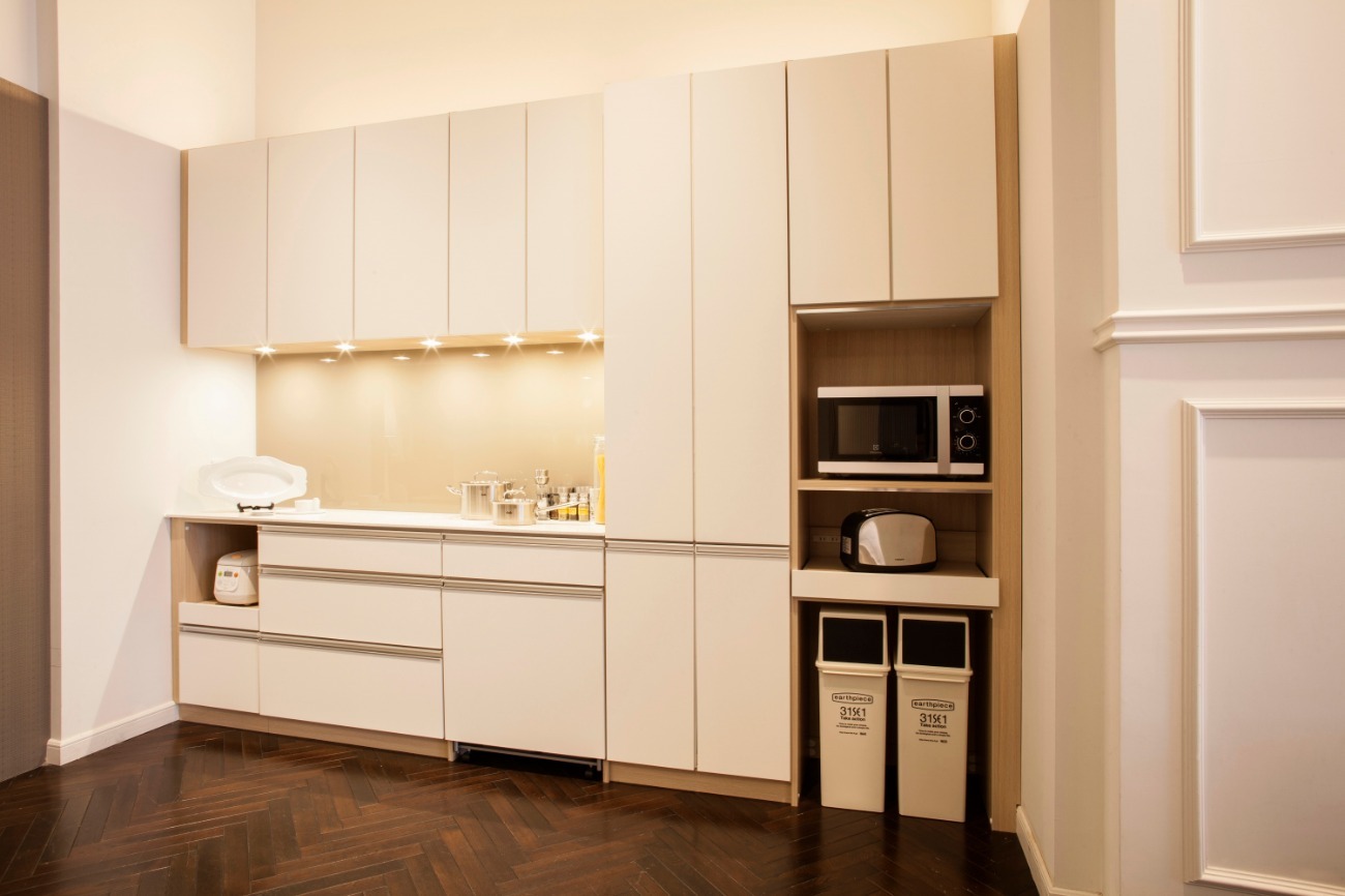 62 カップボード