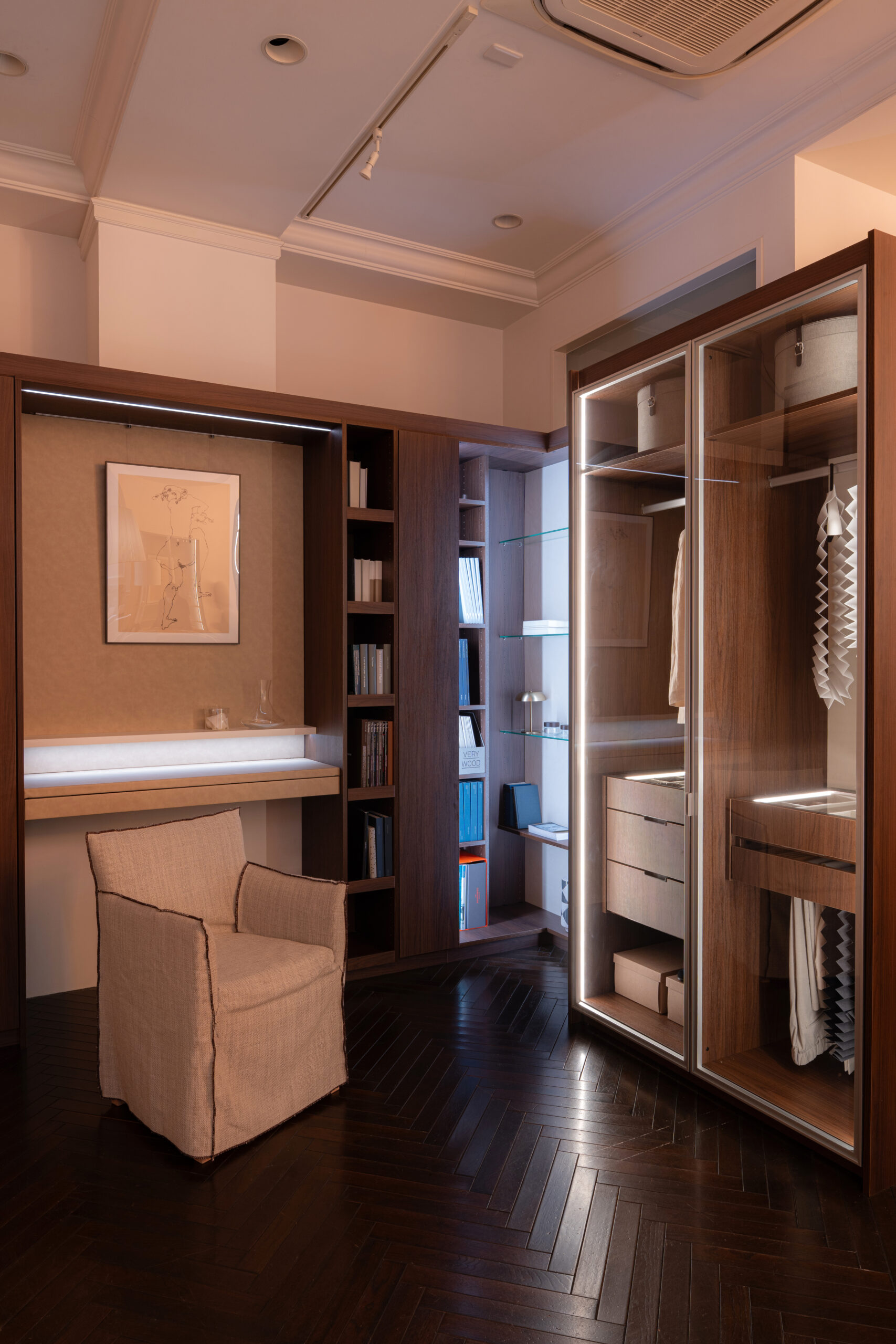 74 WIC＋趣味部屋